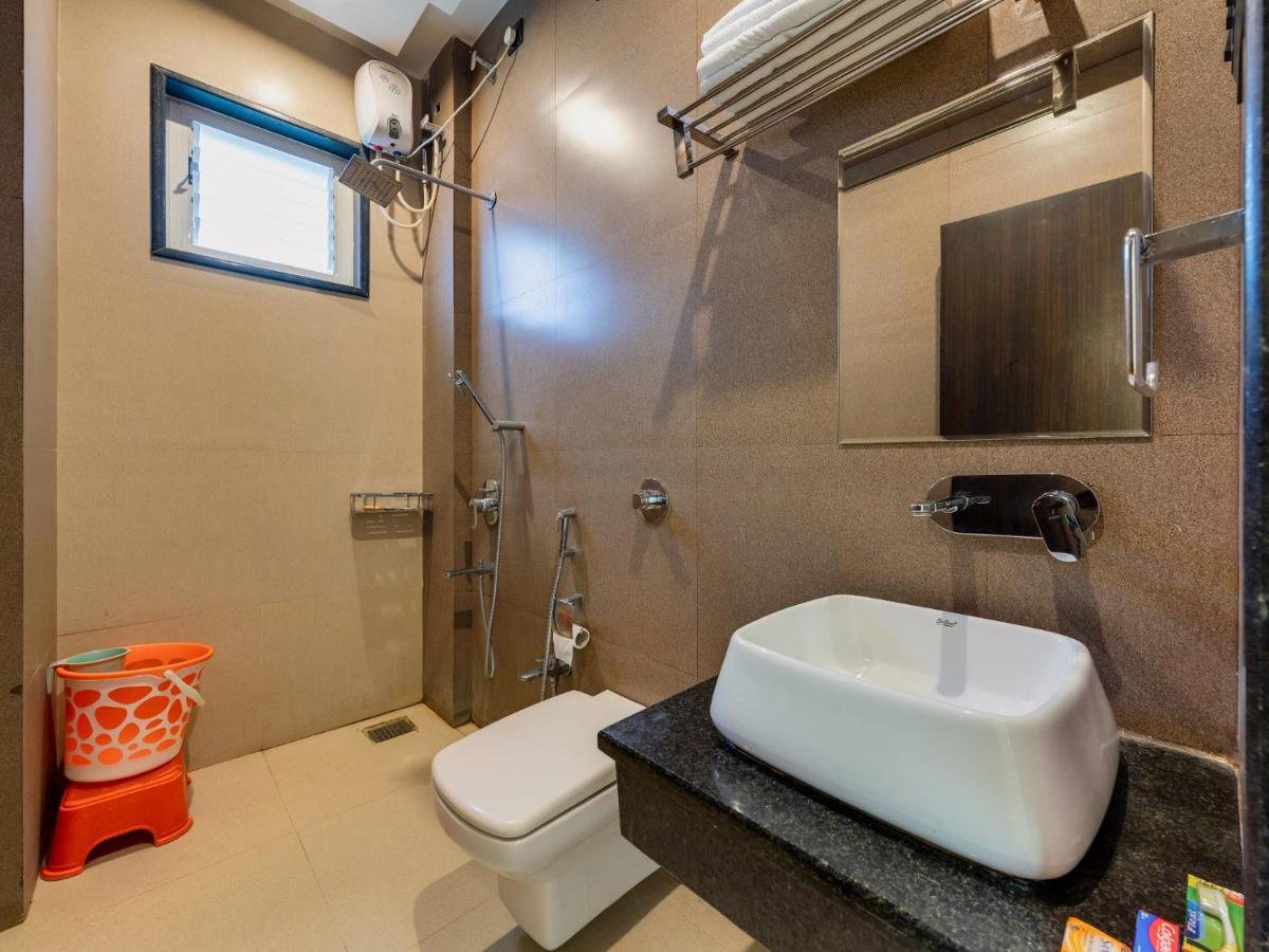 Hotel Chandradeep Regency Dhule Екстериор снимка